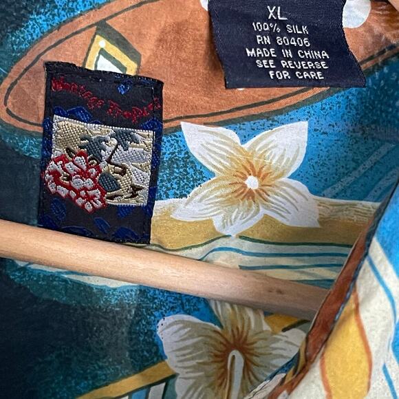 Vtg Montage Tropics Hawaiian Shirt 100% Silk Surf Boards Hibiscus Size XL - Picture 4 of 5